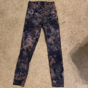 Lululemon dye leggings